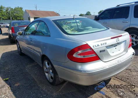 2005 Mercedes-Benz Clk 320 z USA, uszkodzony, nr VIN WDBTJ65JX5F134368